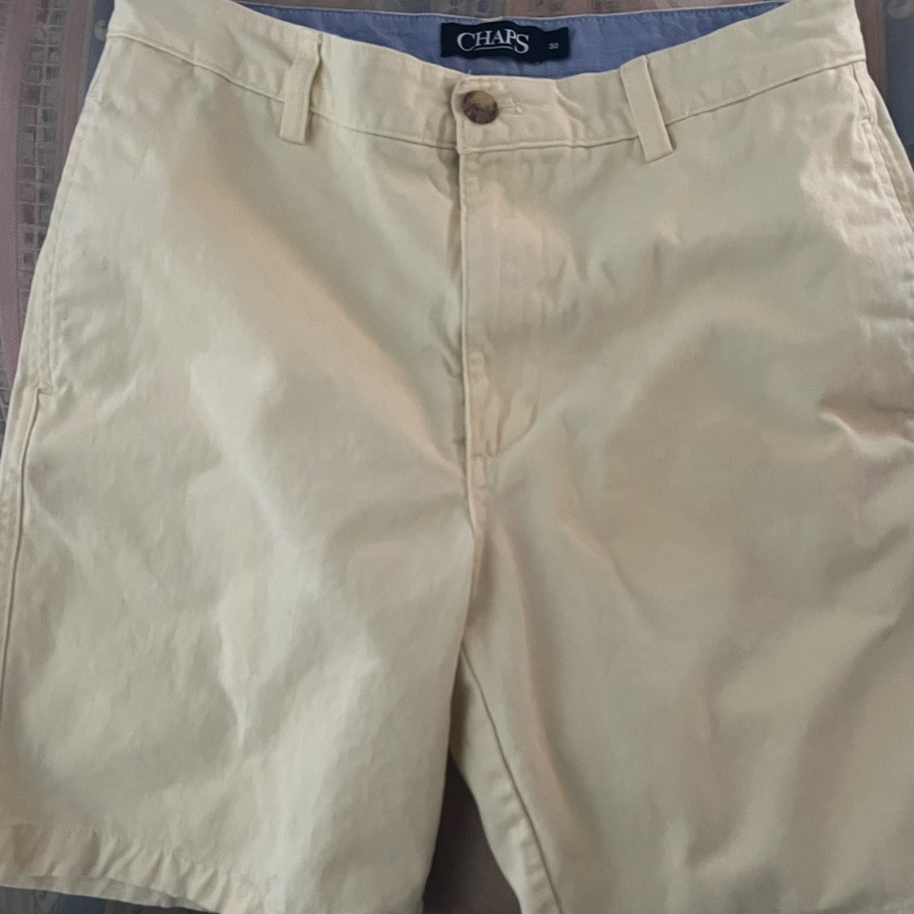 Chaps Men's pale yellow Shorts sz30